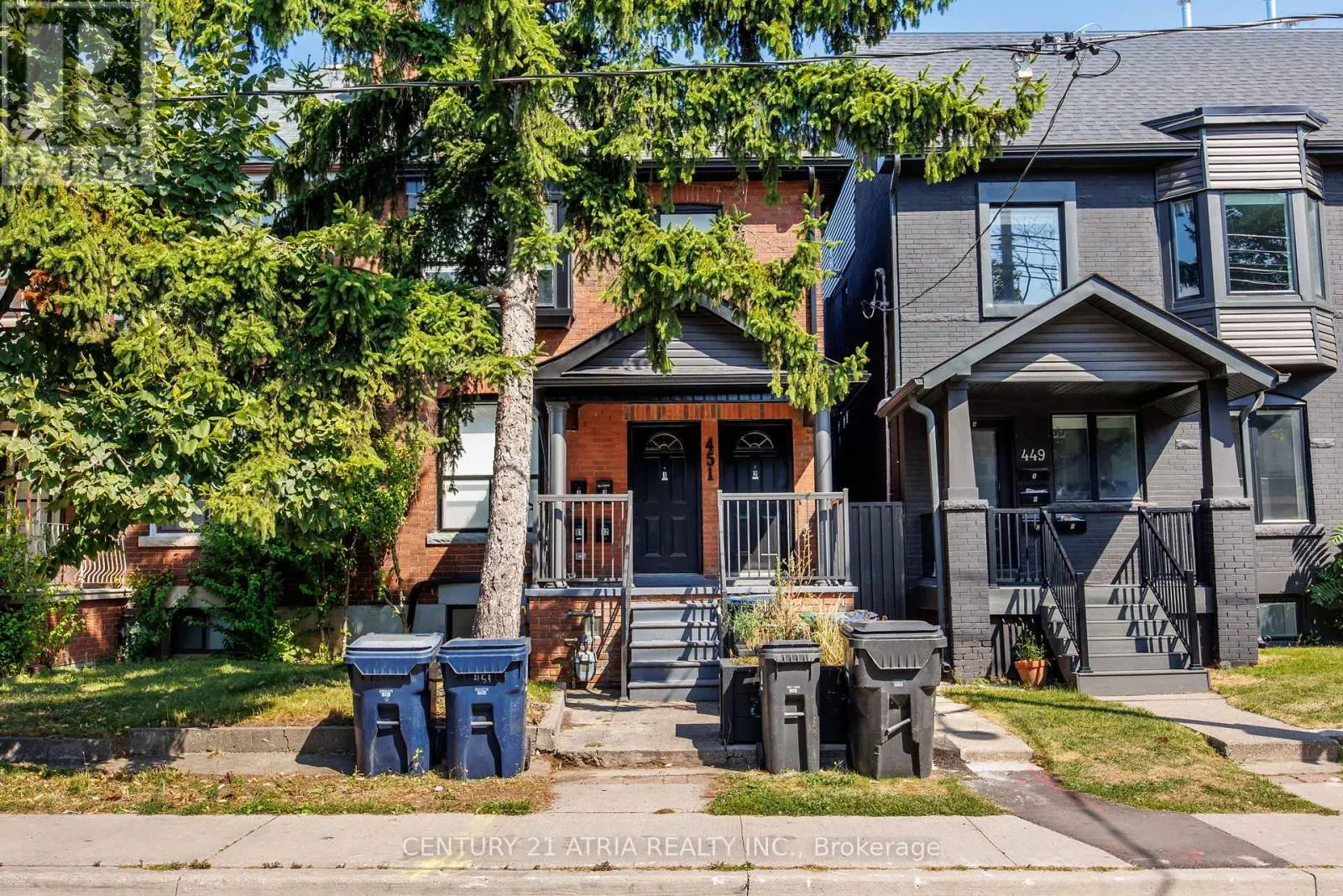 BASEMENT FRONT UNIT - 451 LANSDOWNE AVENUE