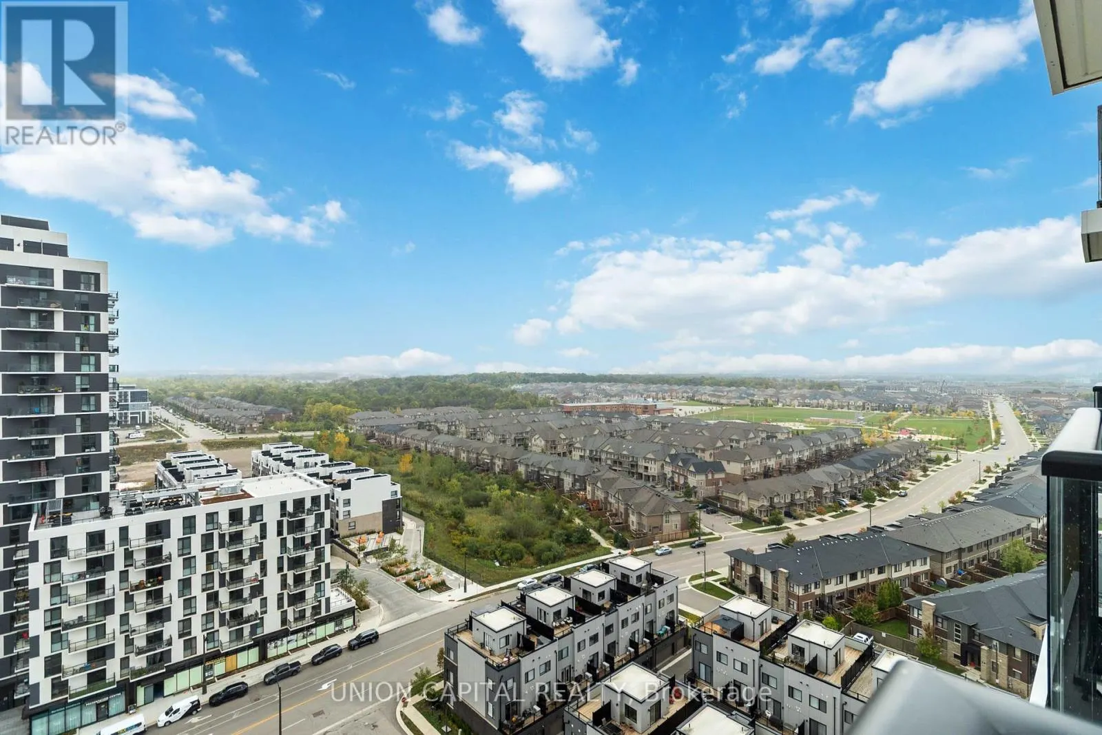 1605 - 3079 TRAFRALGAR ROAD