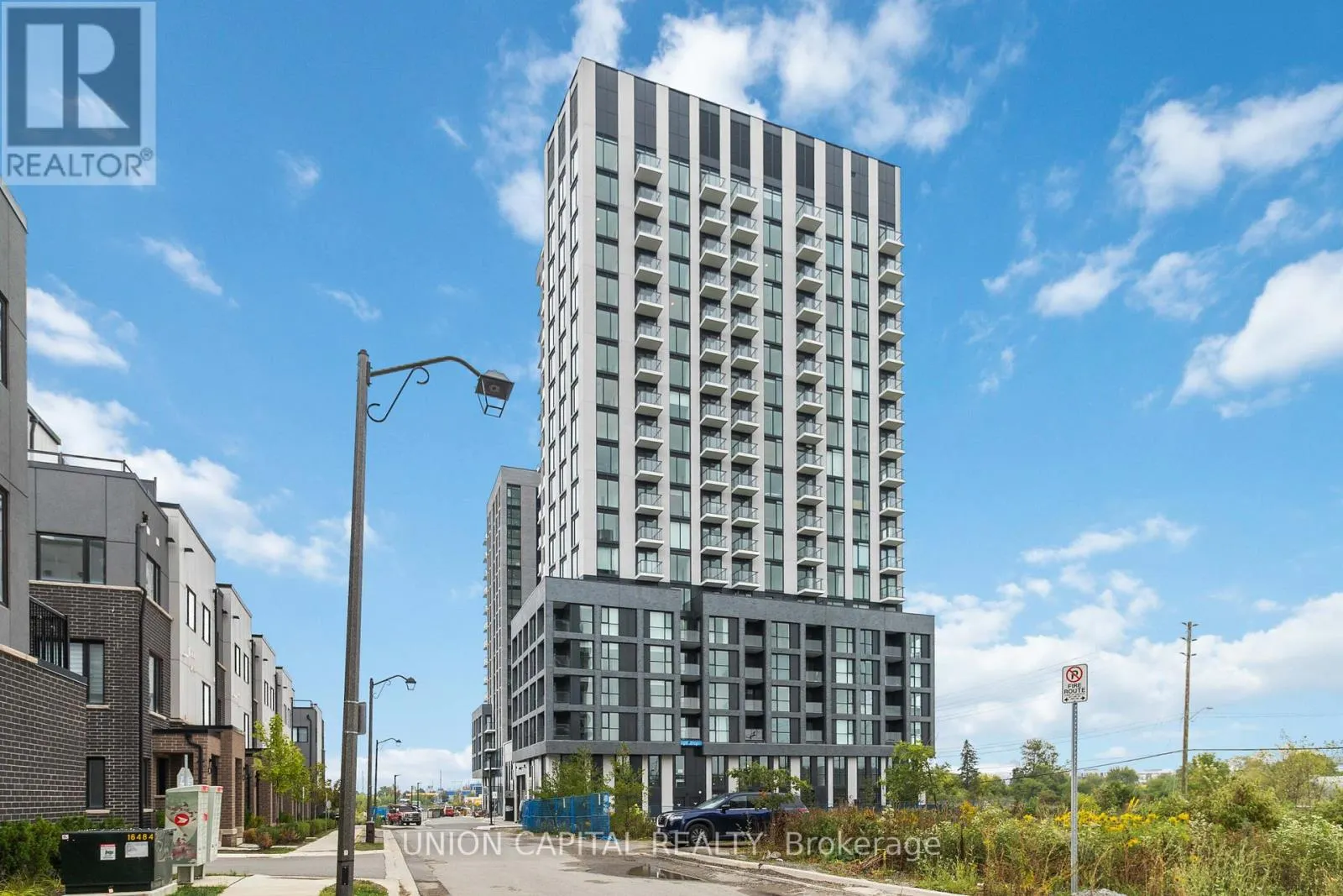 1605 - 3079 TRAFRALGAR ROAD