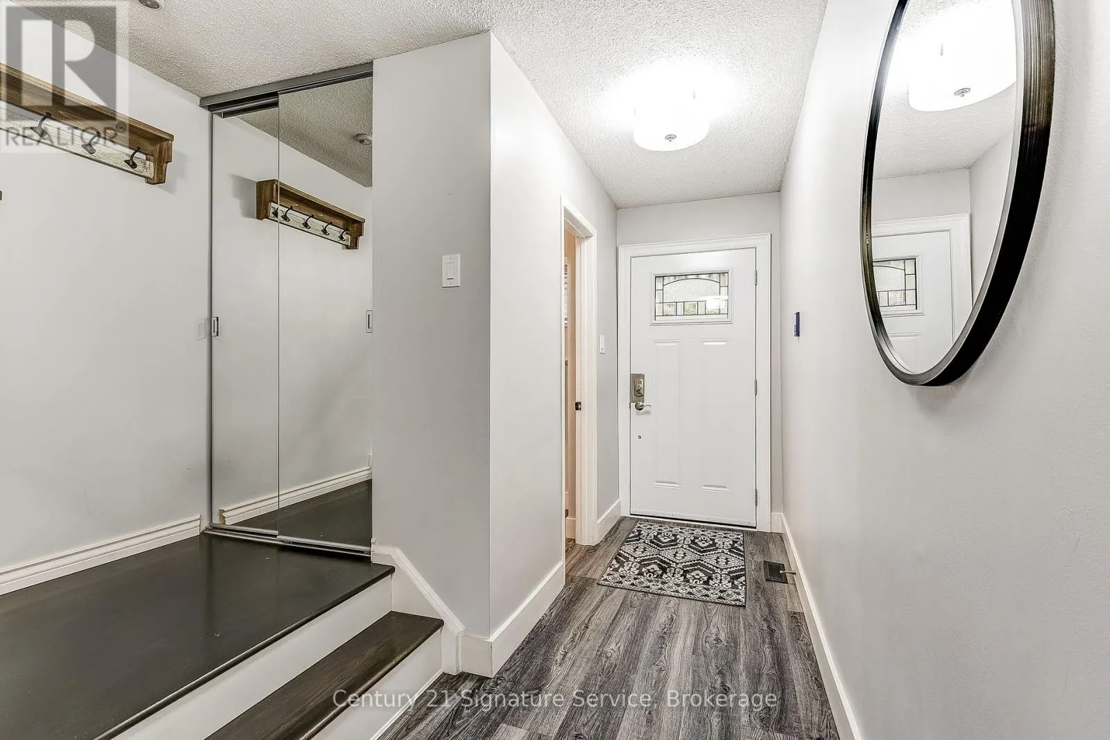 12 - 1951 RATHBURN ROAD E