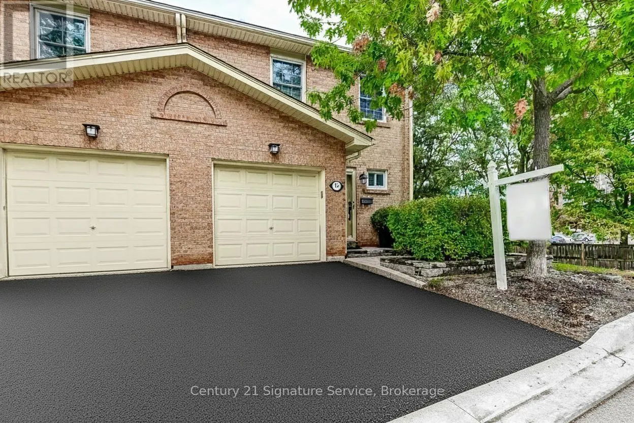 12 - 1951 RATHBURN ROAD E
