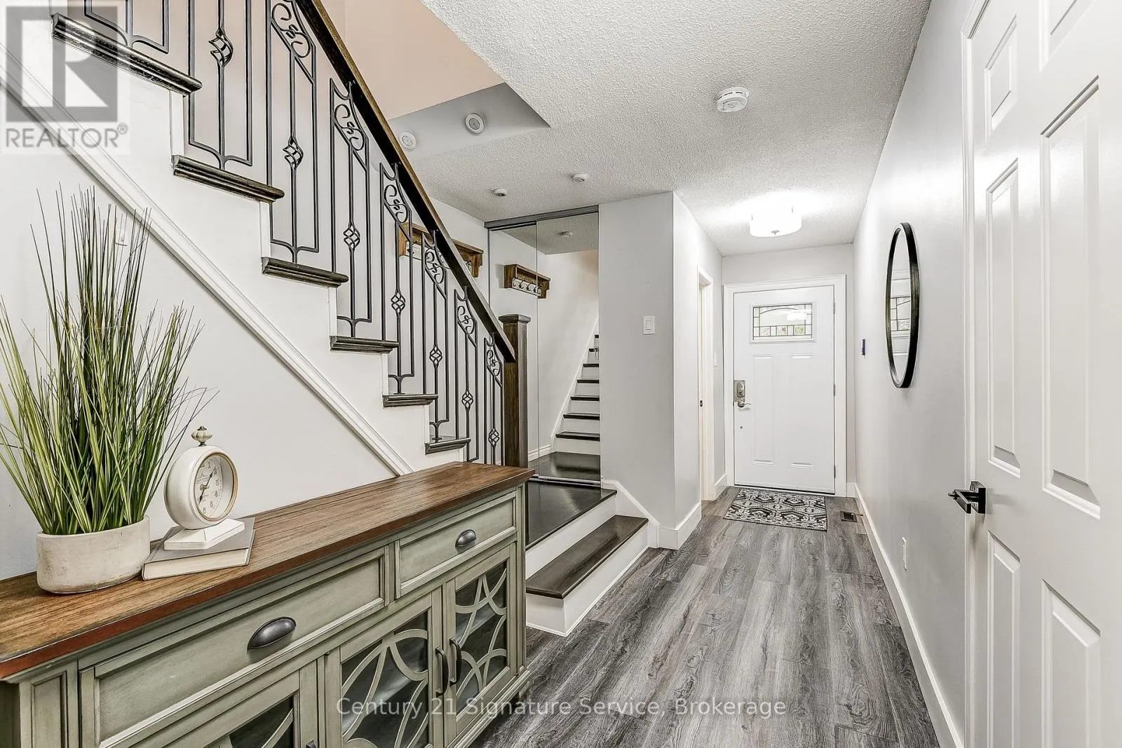 12 - 1951 RATHBURN ROAD E