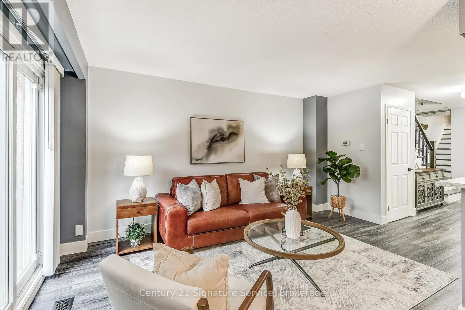 12 - 1951 RATHBURN ROAD E