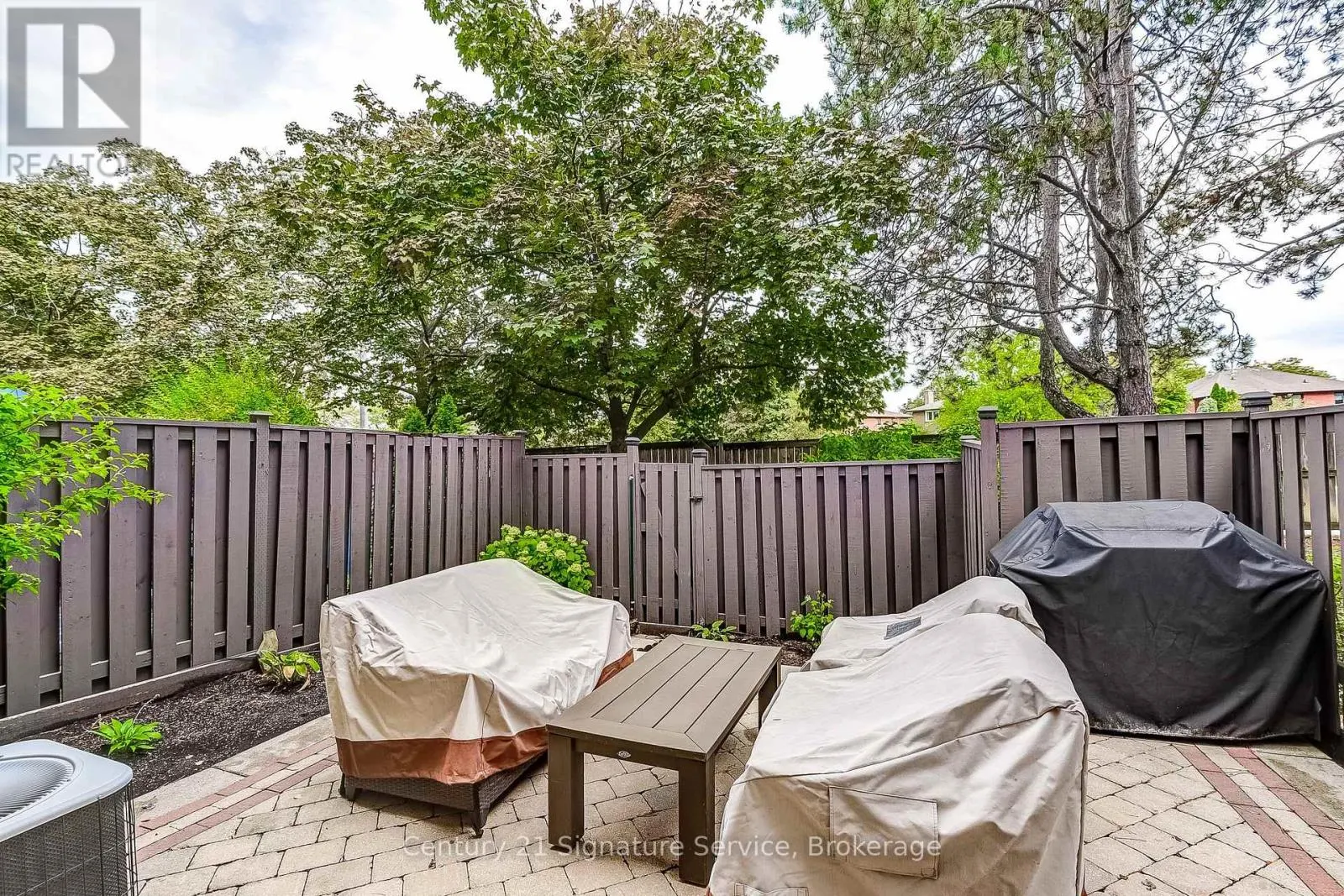 12 - 1951 RATHBURN ROAD E