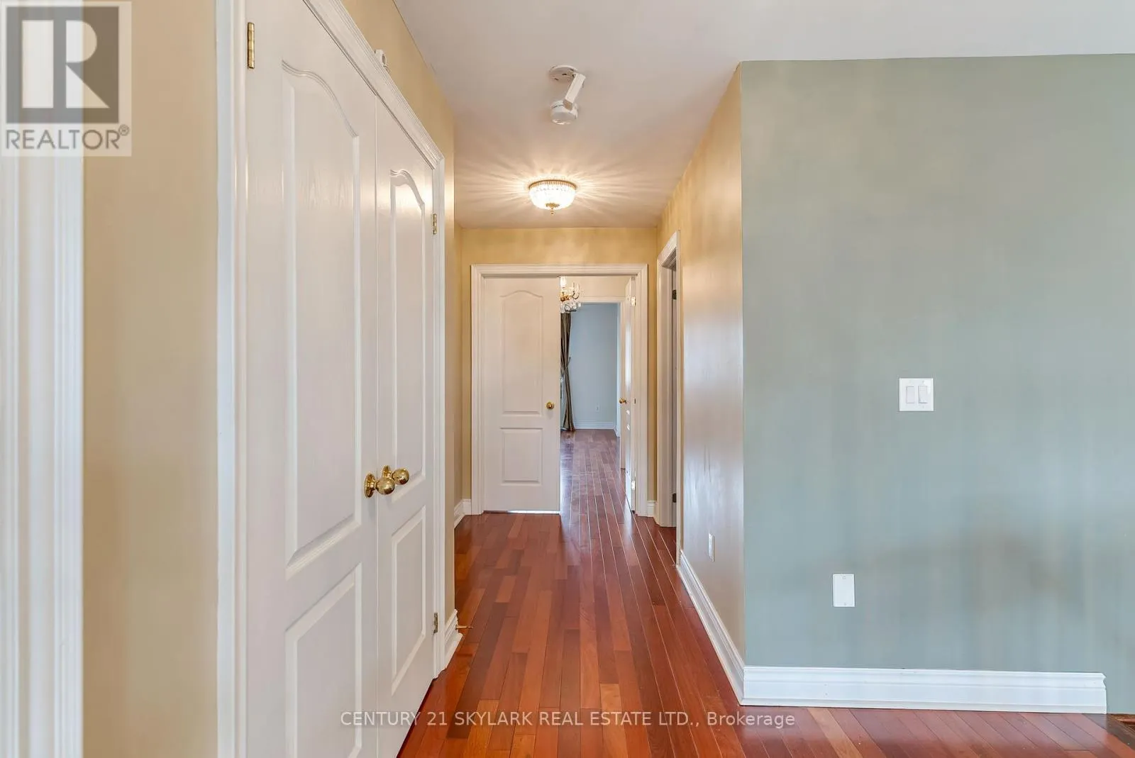 64 JACKSONVILLE DRIVE