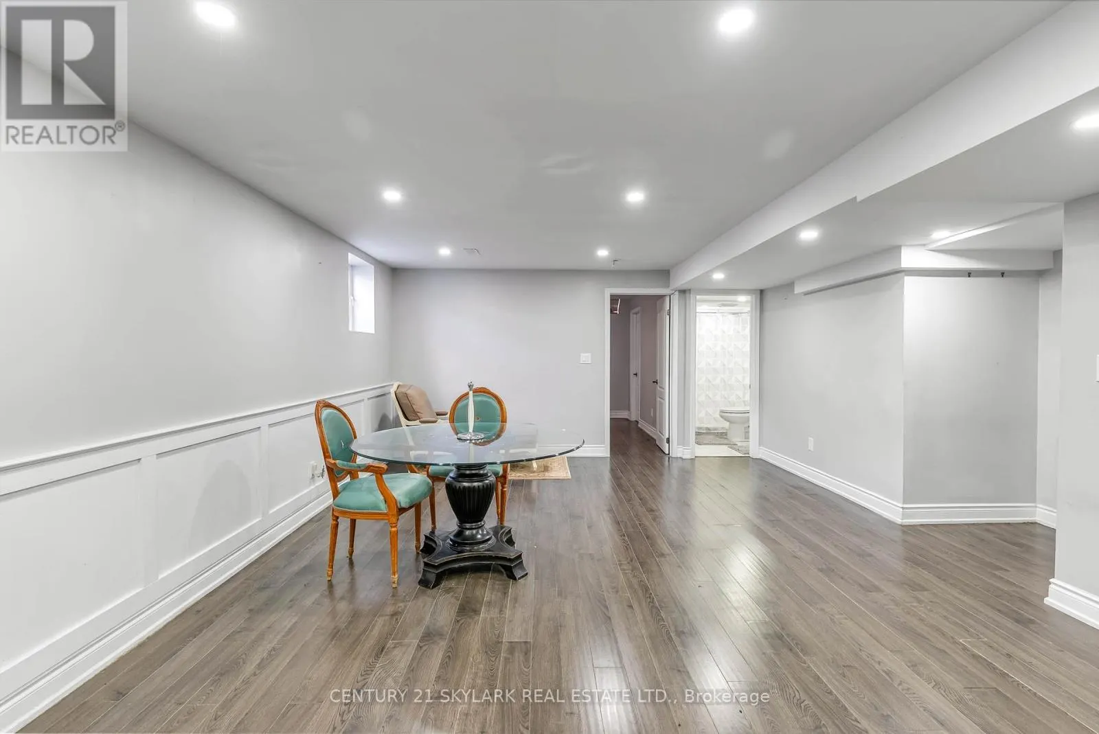 64 JACKSONVILLE DRIVE