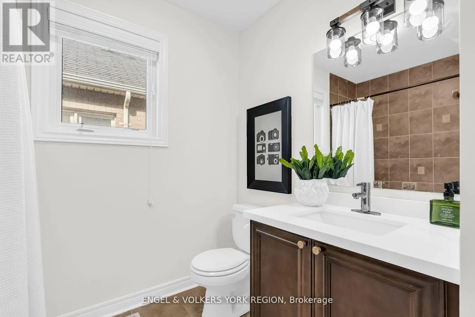 3236 TACC DRIVE
