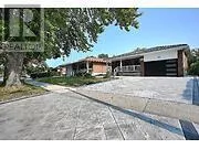 526 SELSEY DRIVE