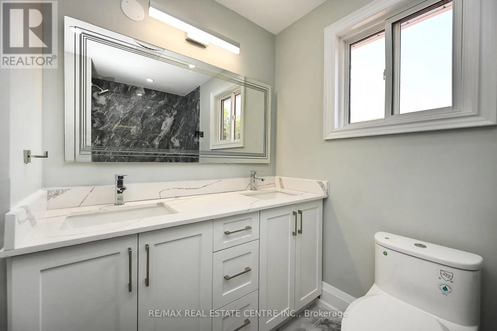 526 SELSEY DRIVE