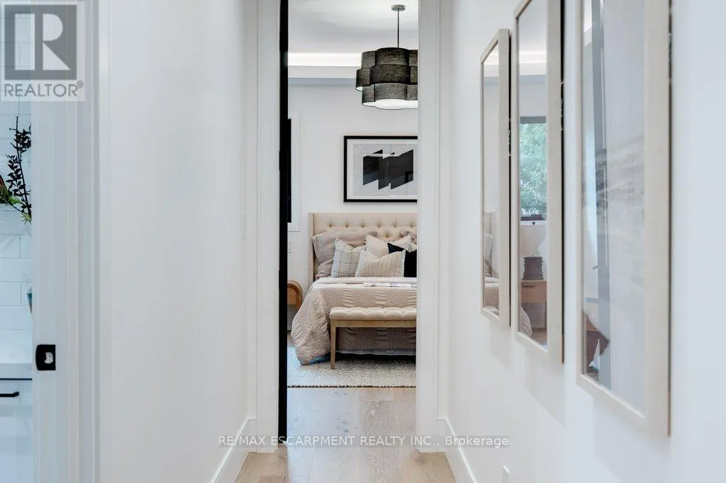 2209 COURTLAND DRIVE