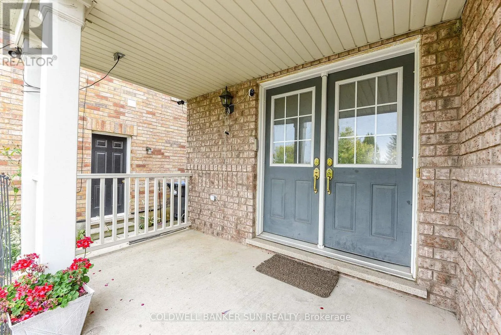 34 BENMORE CRESCENT