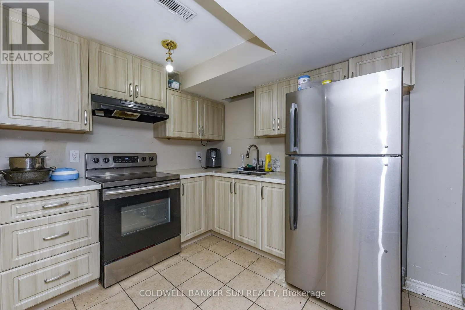 34 BENMORE CRESCENT