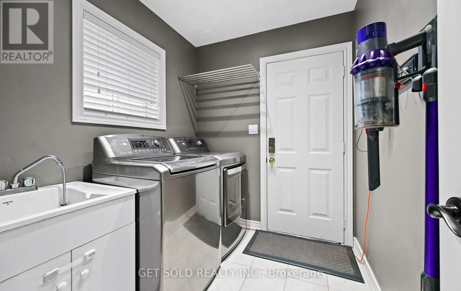 47 TRAILVIEW LANE