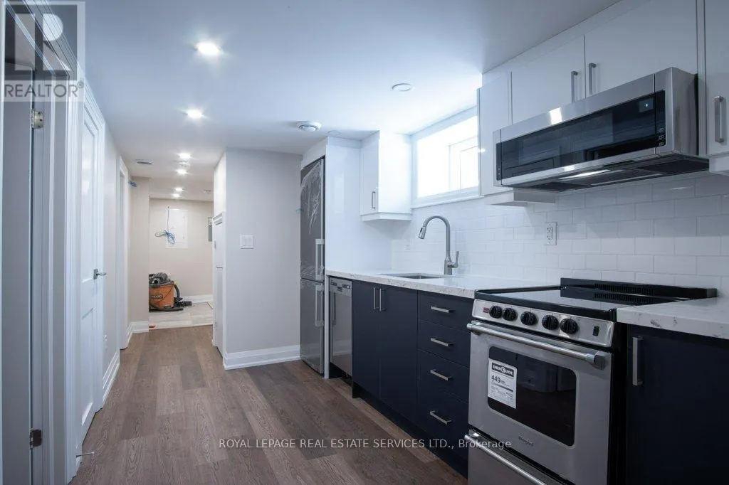 LOWER - 256 ANNETTE STREET