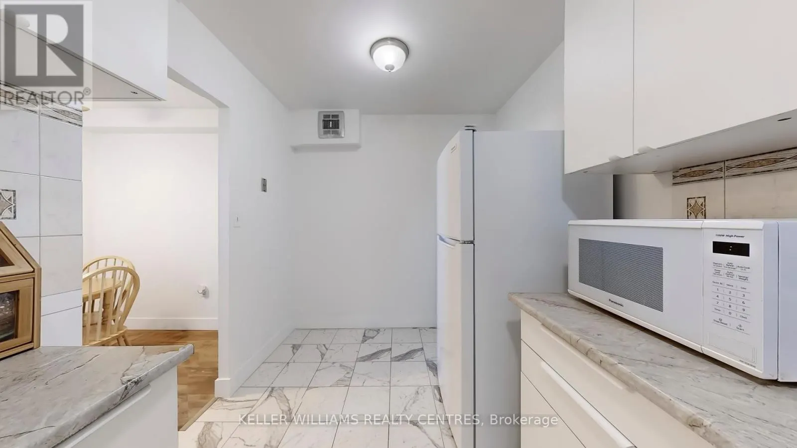 1107 - 345 DRIFTWOOD AVENUE