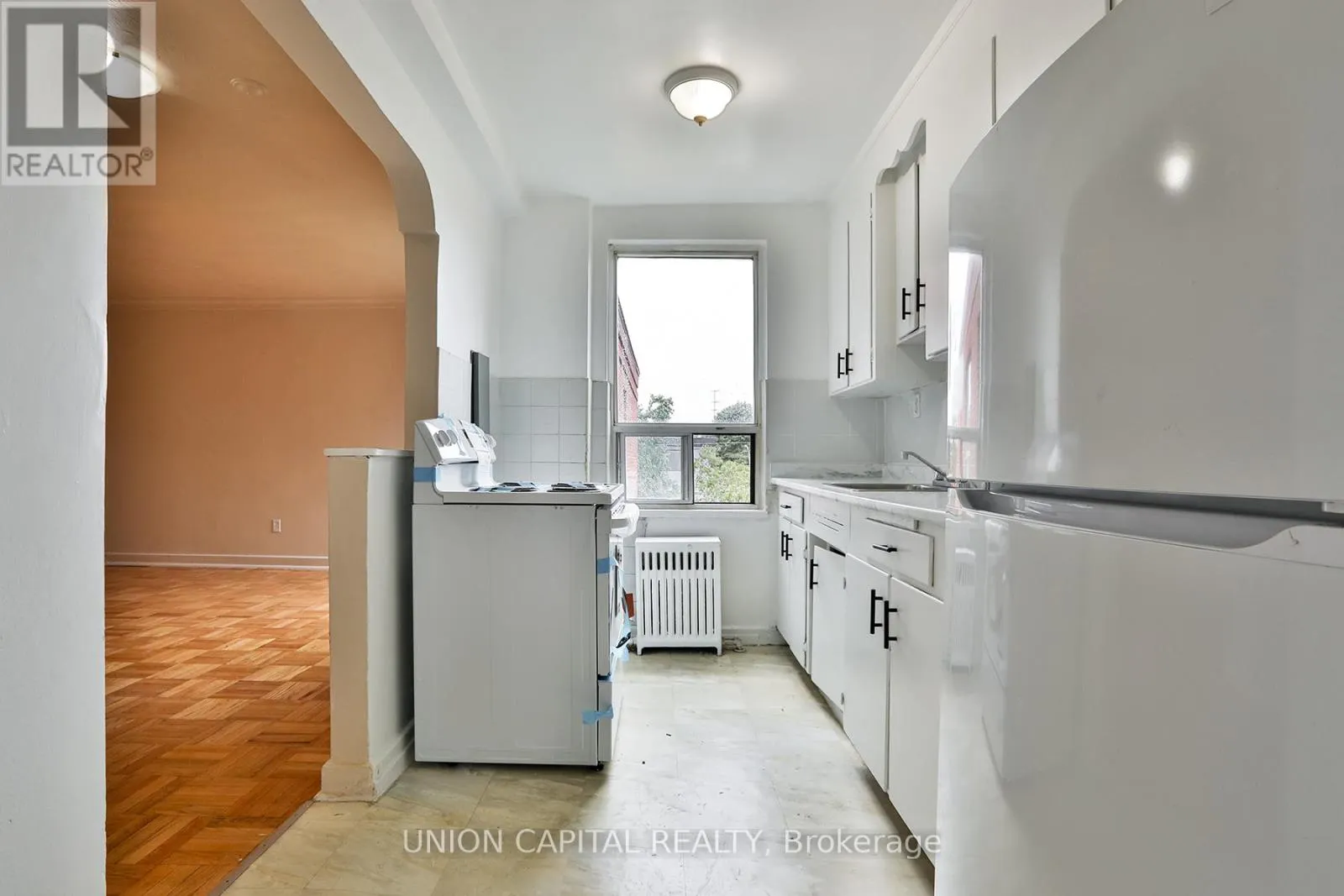 310 - 1969 EGLINTON AVE W AVENUE