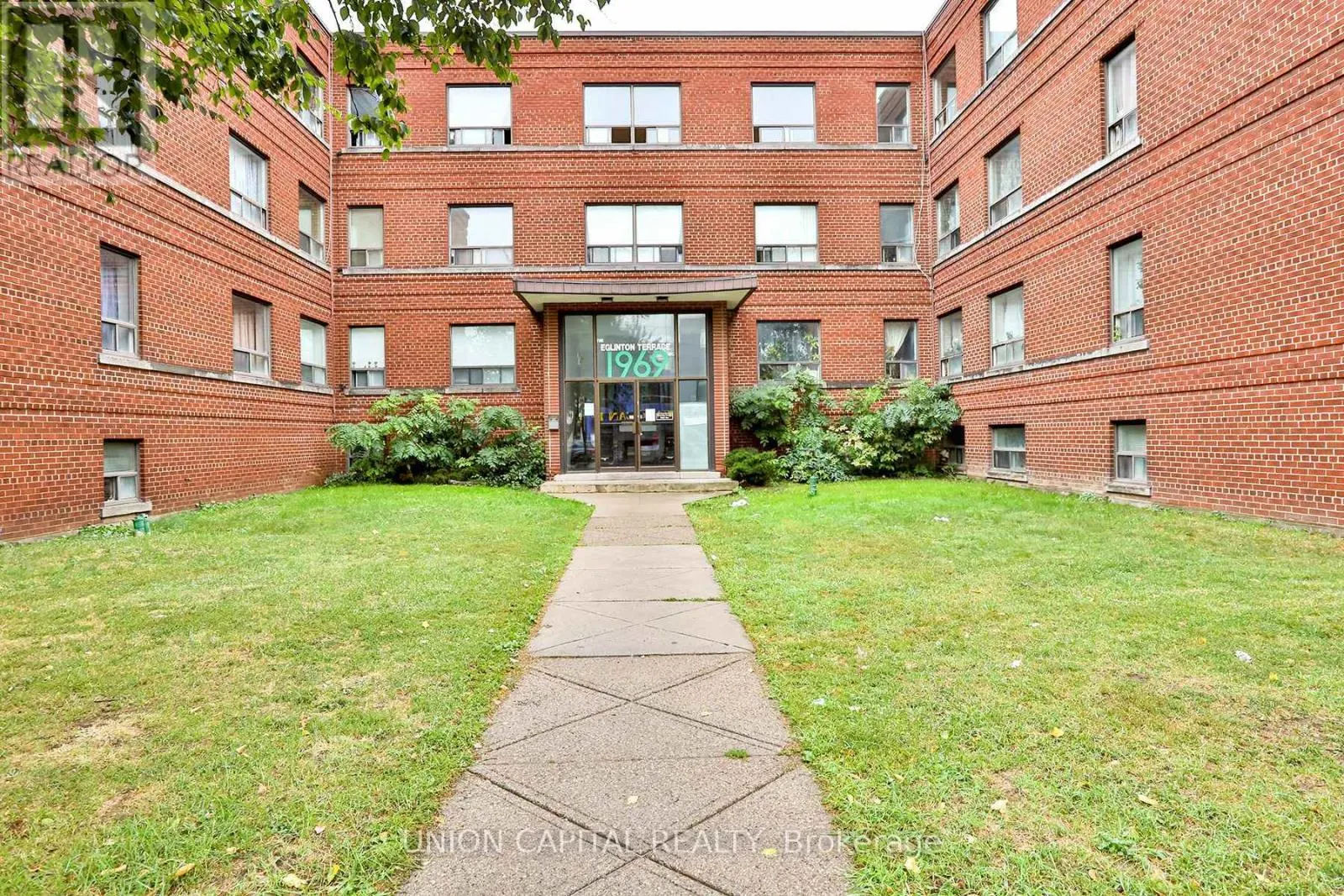 310 - 1969 EGLINTON AVE W AVENUE