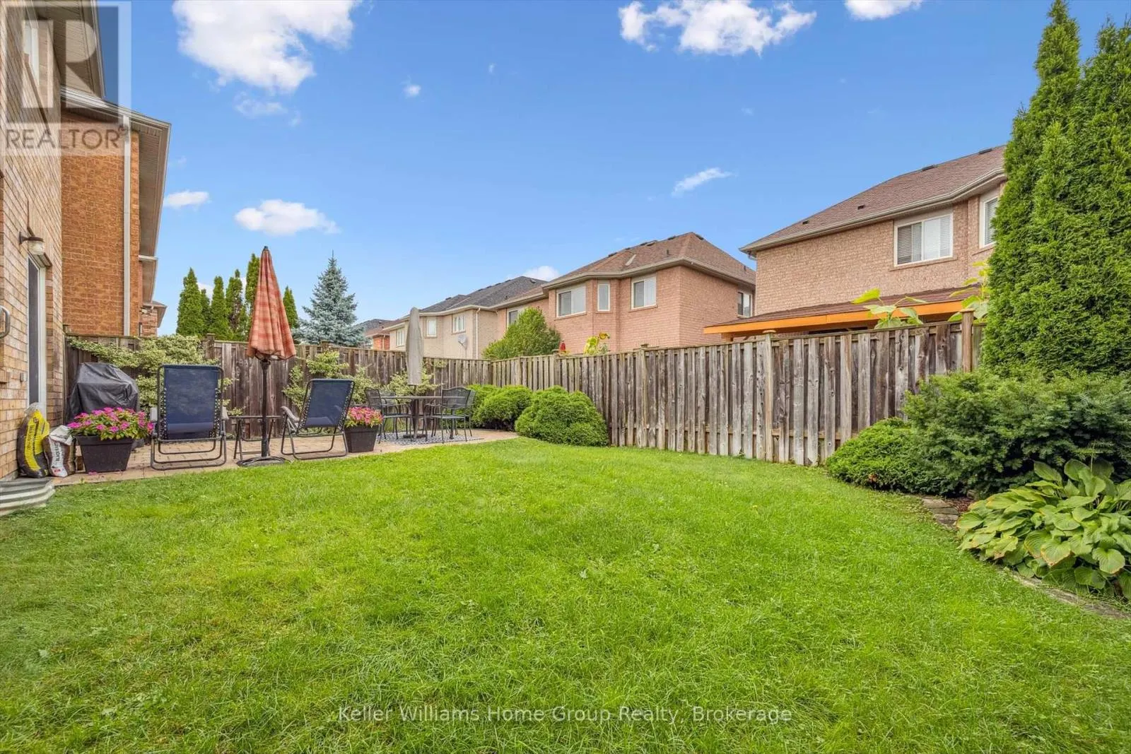 17 FLORETTE PLACE