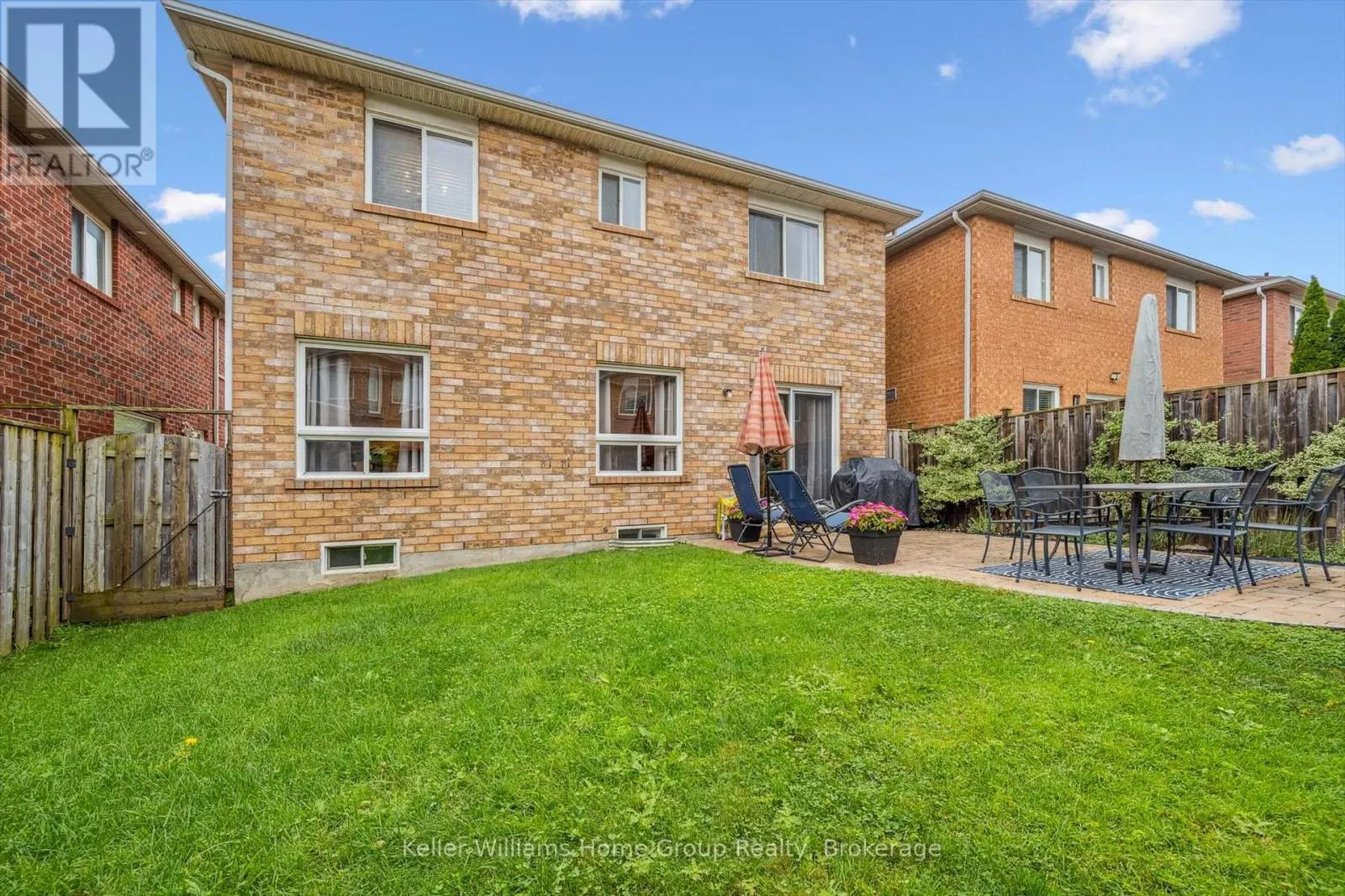 17 FLORETTE PLACE