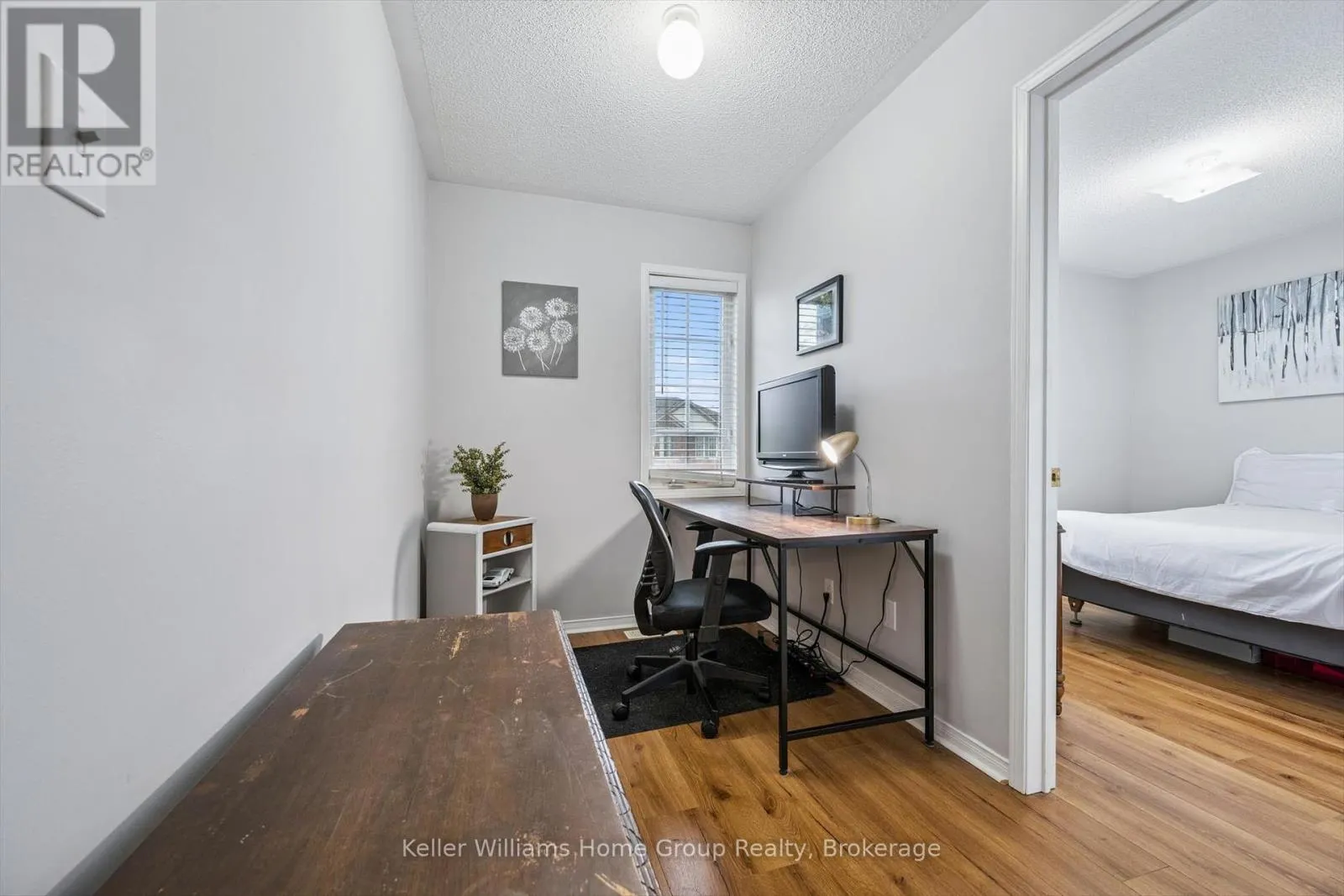 17 FLORETTE PLACE