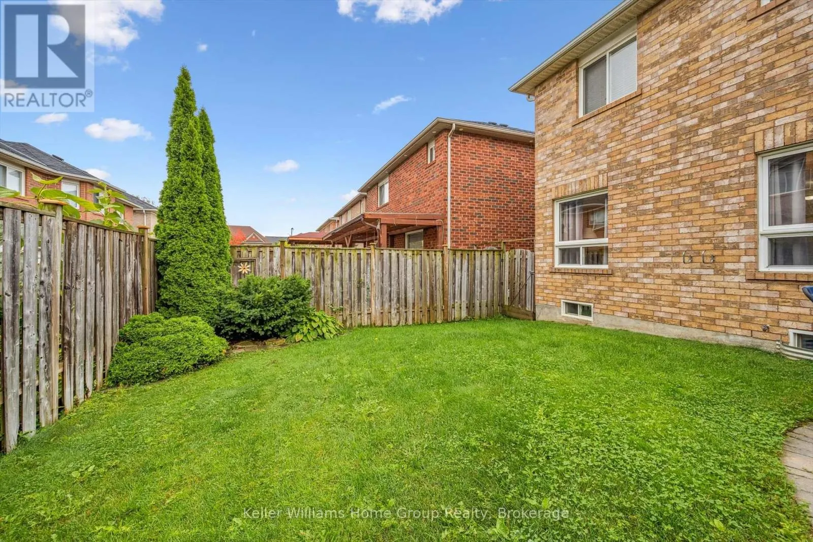 17 FLORETTE PLACE