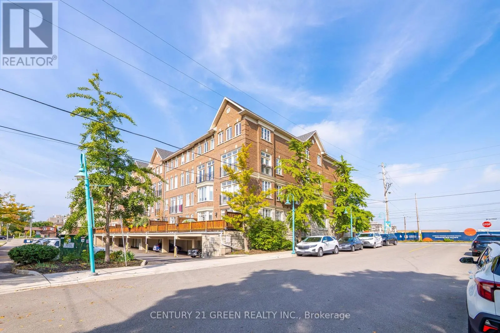 316 - 3531 LAKE SHORE BOULEVARD W
