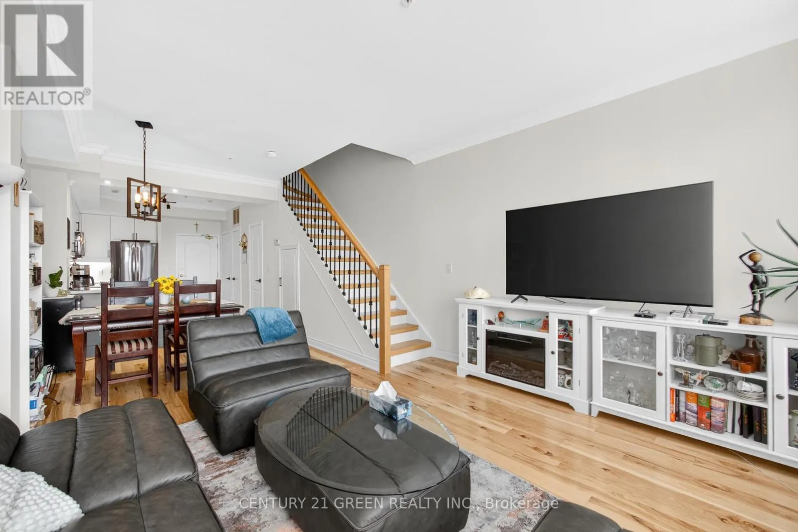 316 - 3531 LAKE SHORE BOULEVARD W