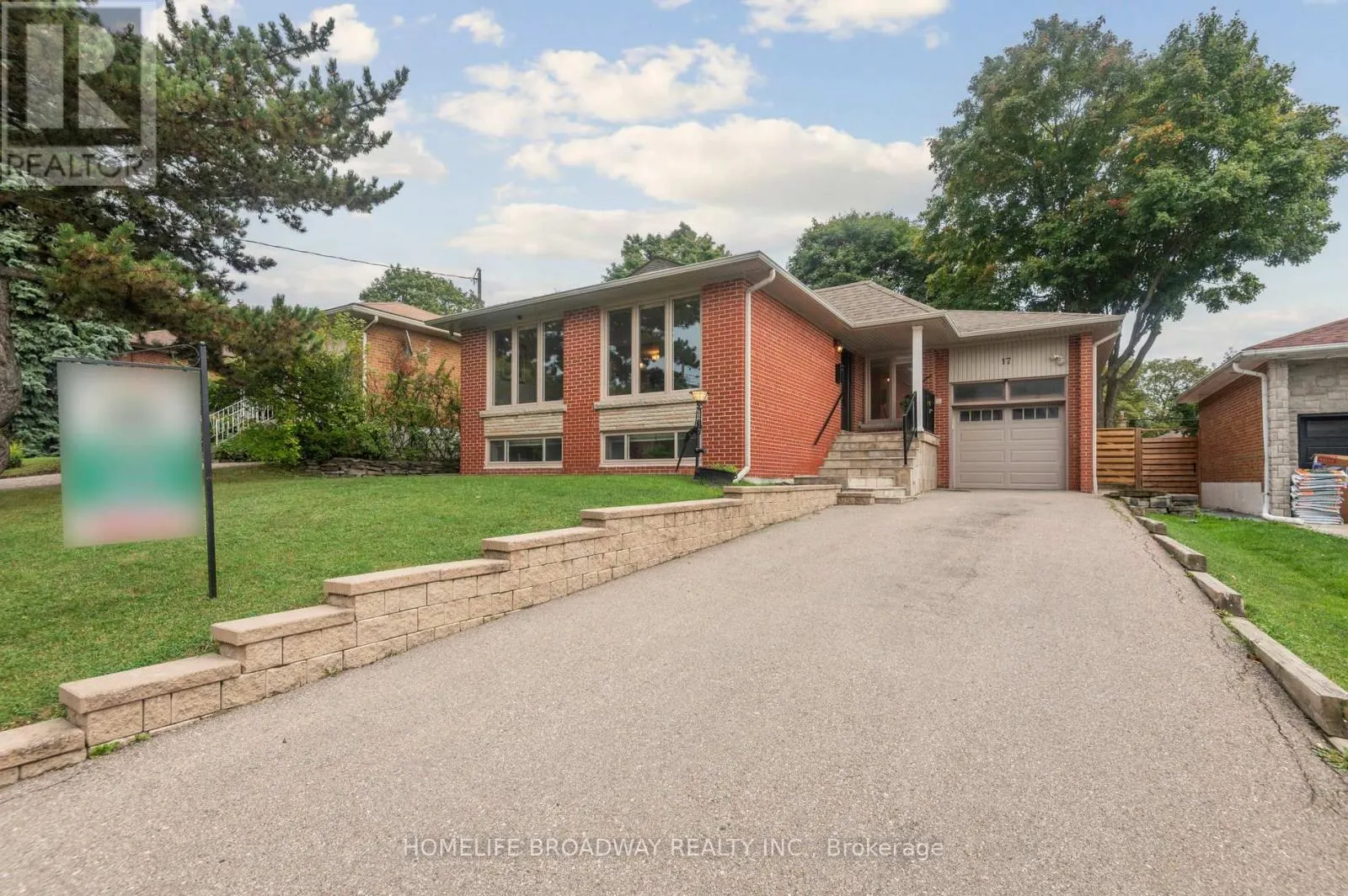 17 JILL CRESCENT