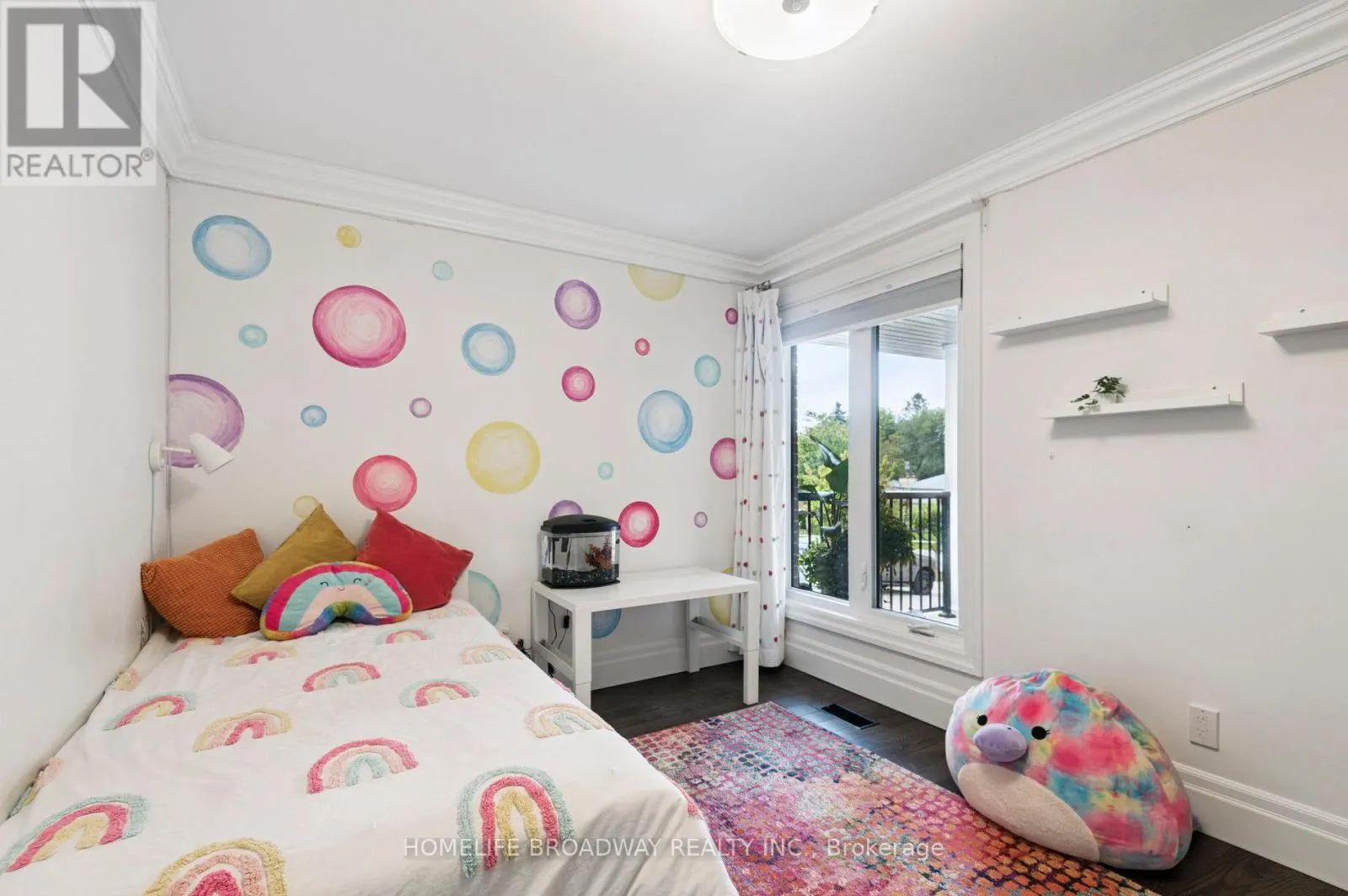 17 JILL CRESCENT
