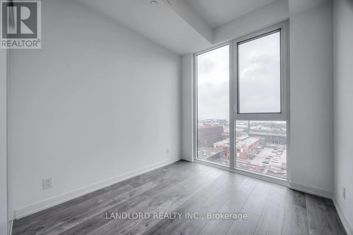 1215 - 285 DUFFERIN STREET