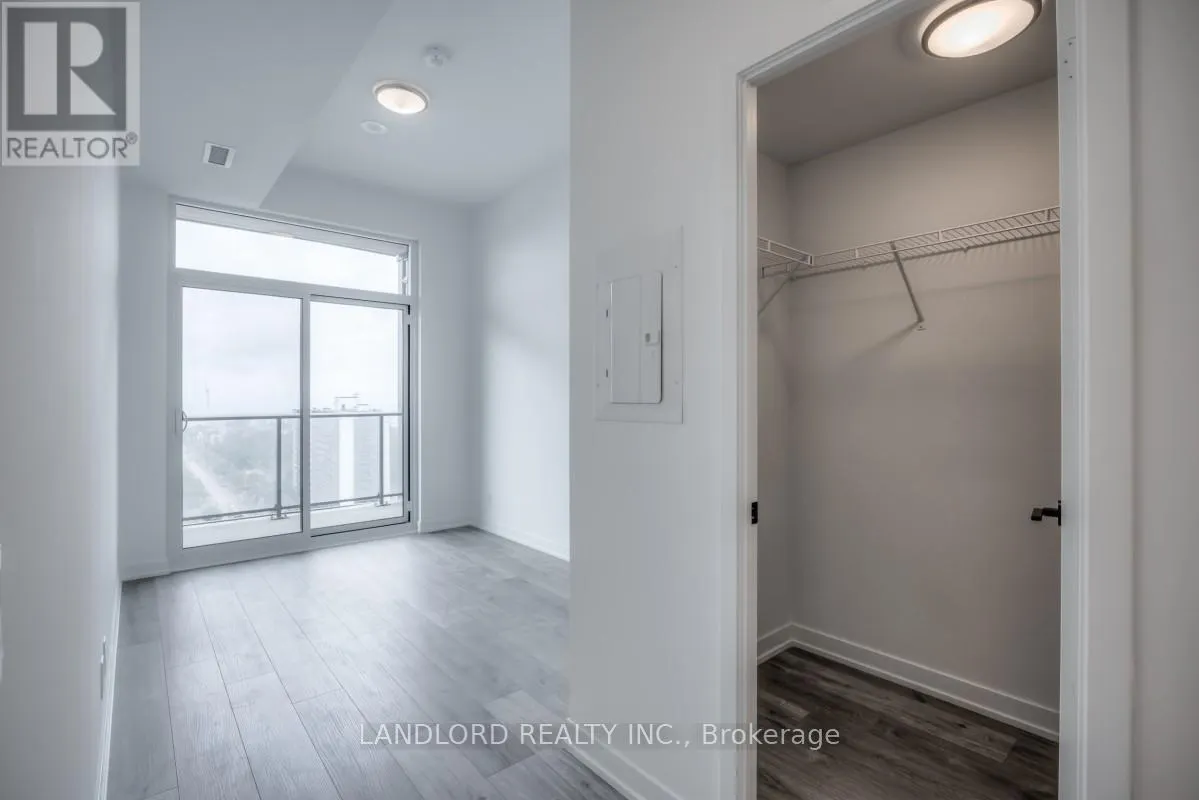 1215 - 285 DUFFERIN STREET
