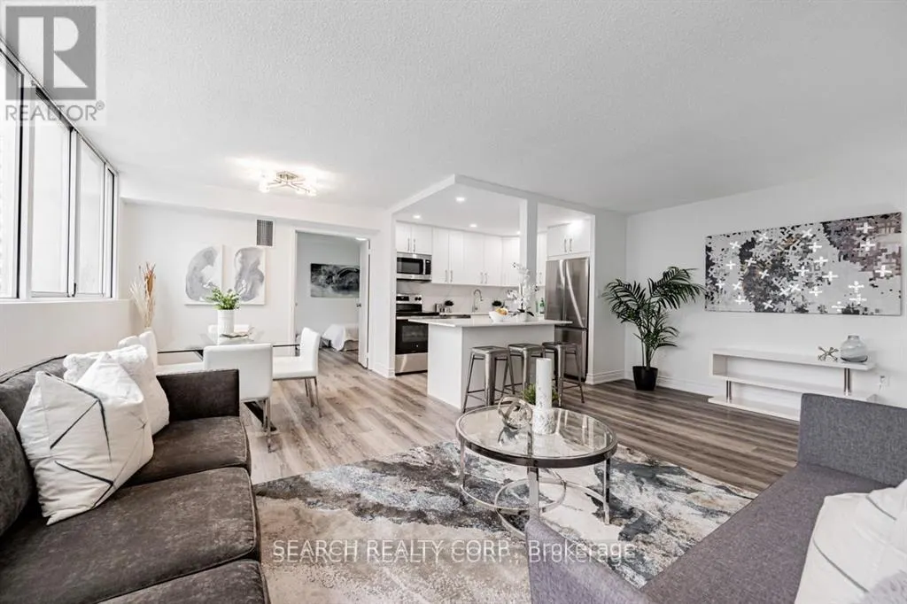 1108 - 3590 KANEFF CRESCENT