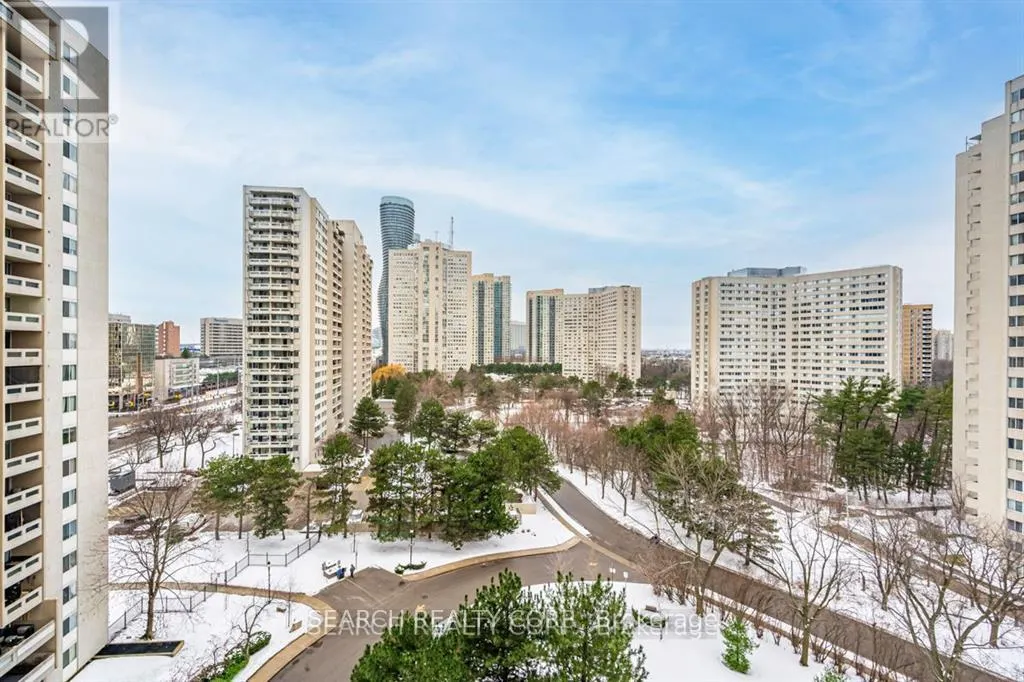 1108 - 3590 KANEFF CRESCENT