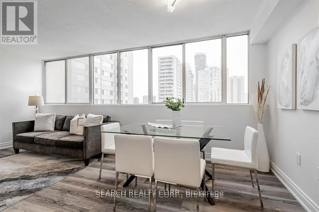 1108 - 3590 KANEFF CRESCENT