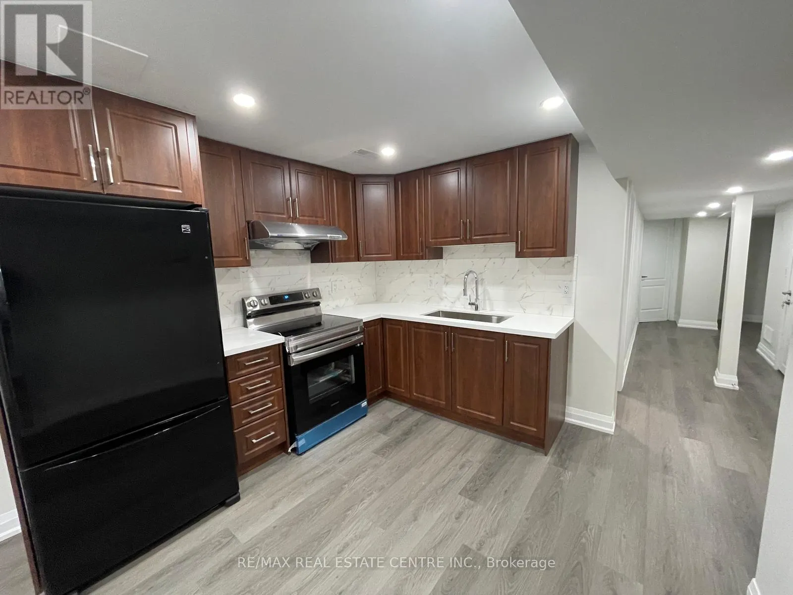 3727 ALTHORPE CIRCLE