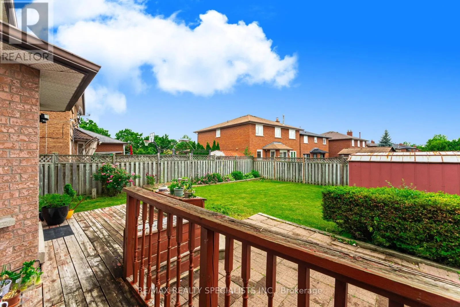 5274 HUNTINGFIELD DRIVE