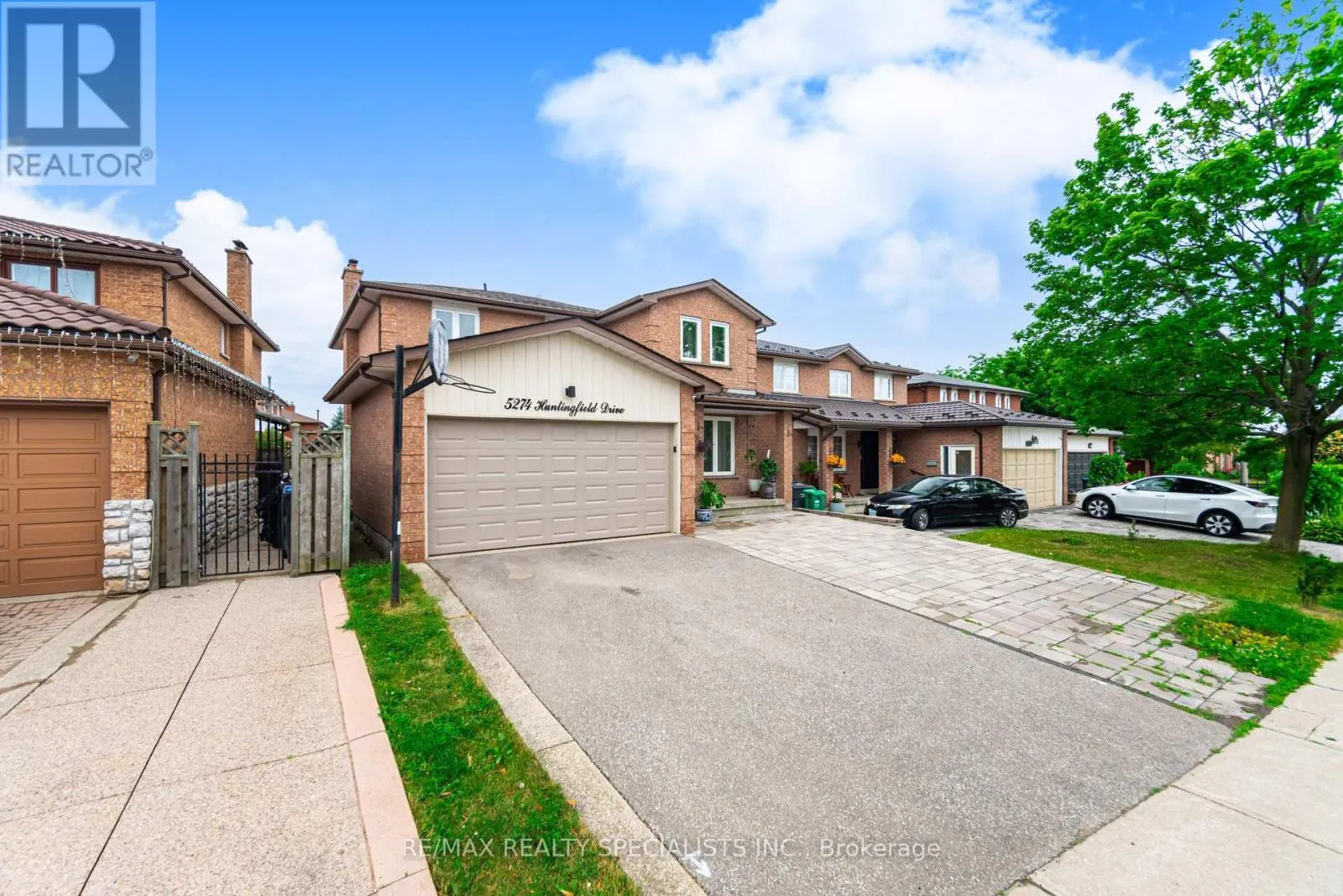 5274 HUNTINGFIELD DRIVE
