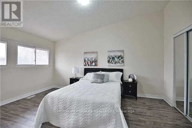 135 - 22 LITCHFIELD COURT