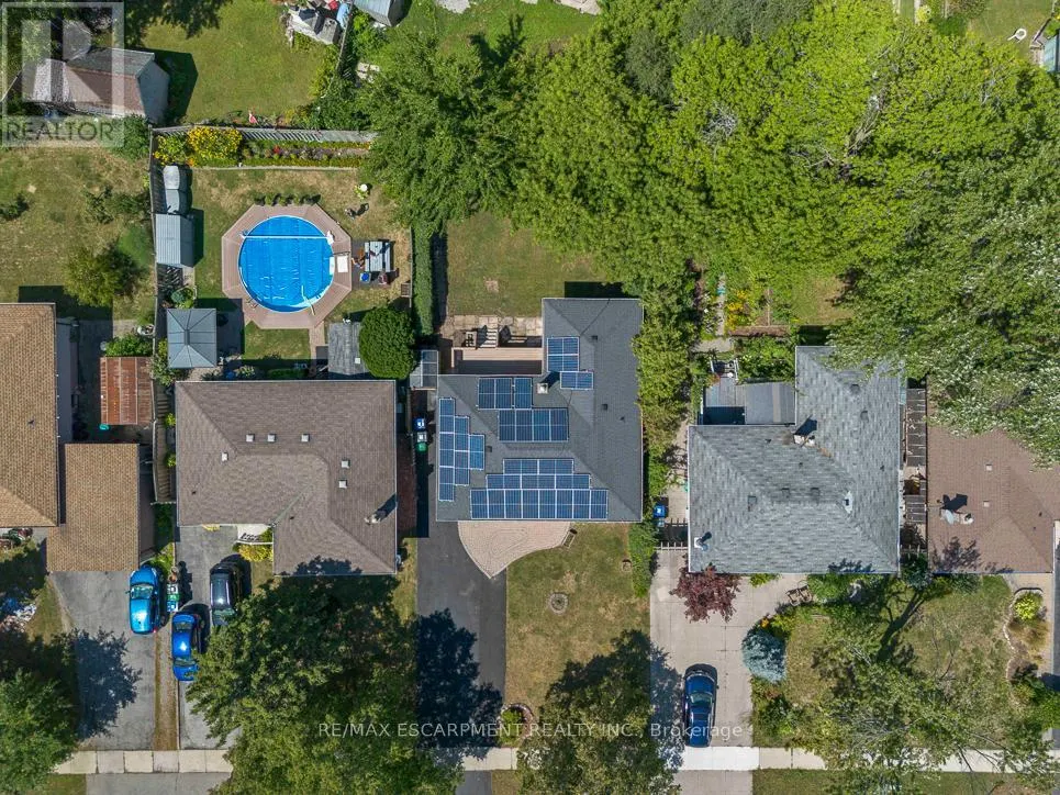 2749 TRUSCOTT DRIVE