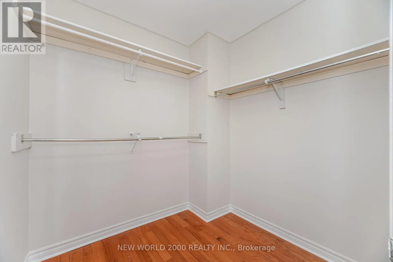 254 MAIDSTONE COURT