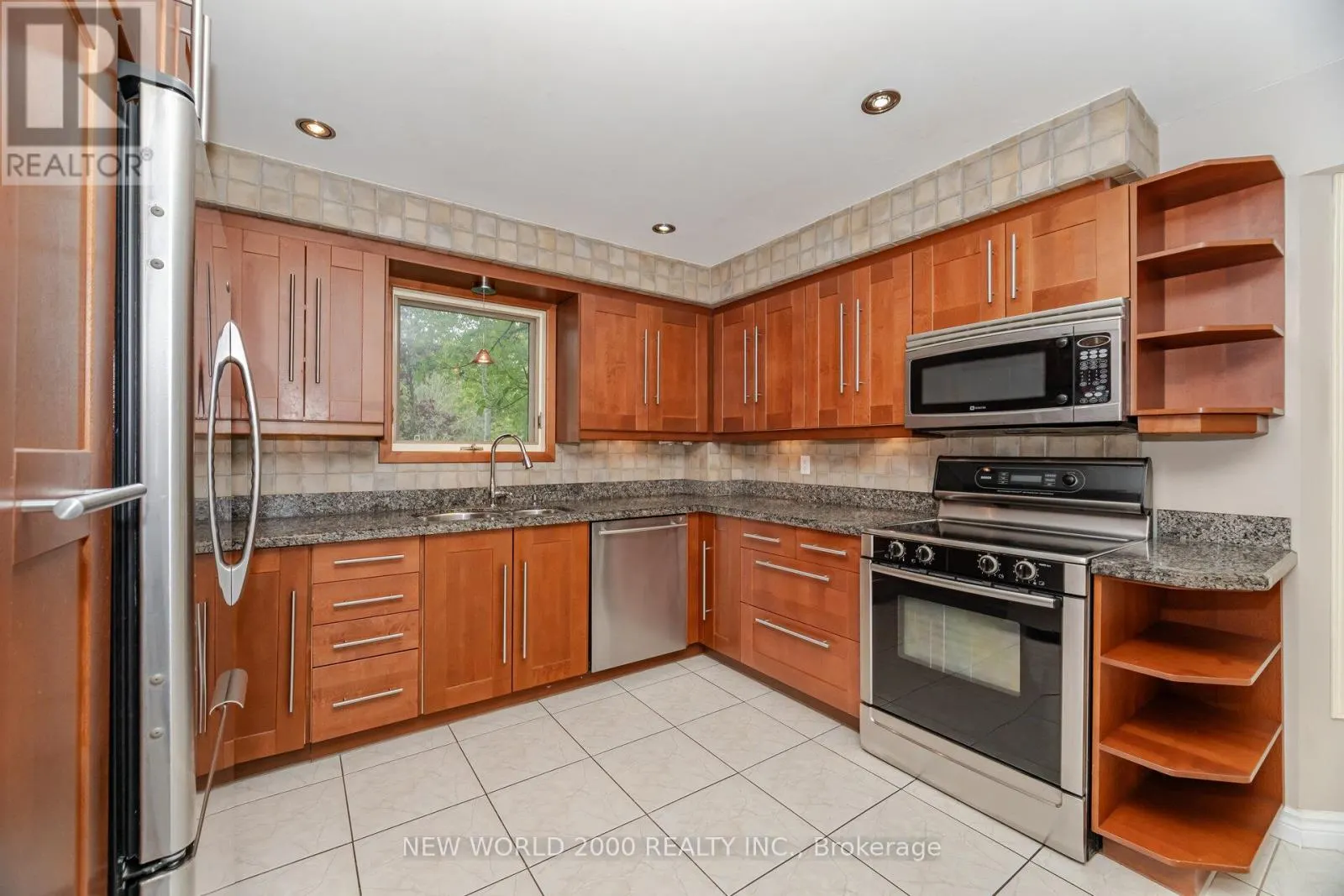 254 MAIDSTONE COURT