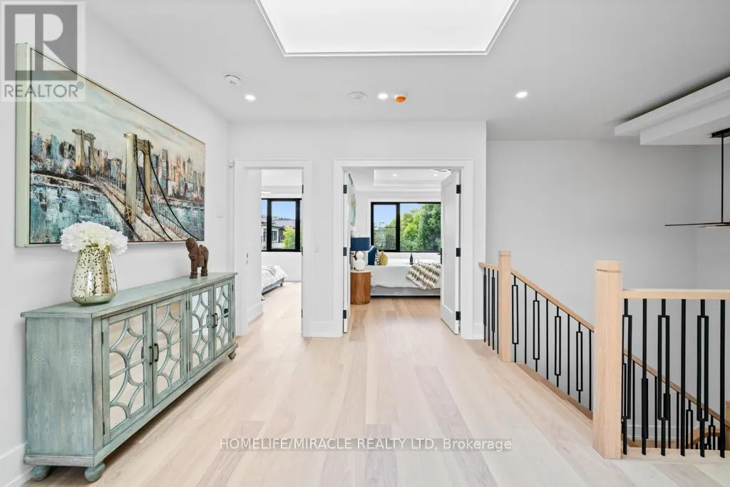 282 MAURICE DRIVE