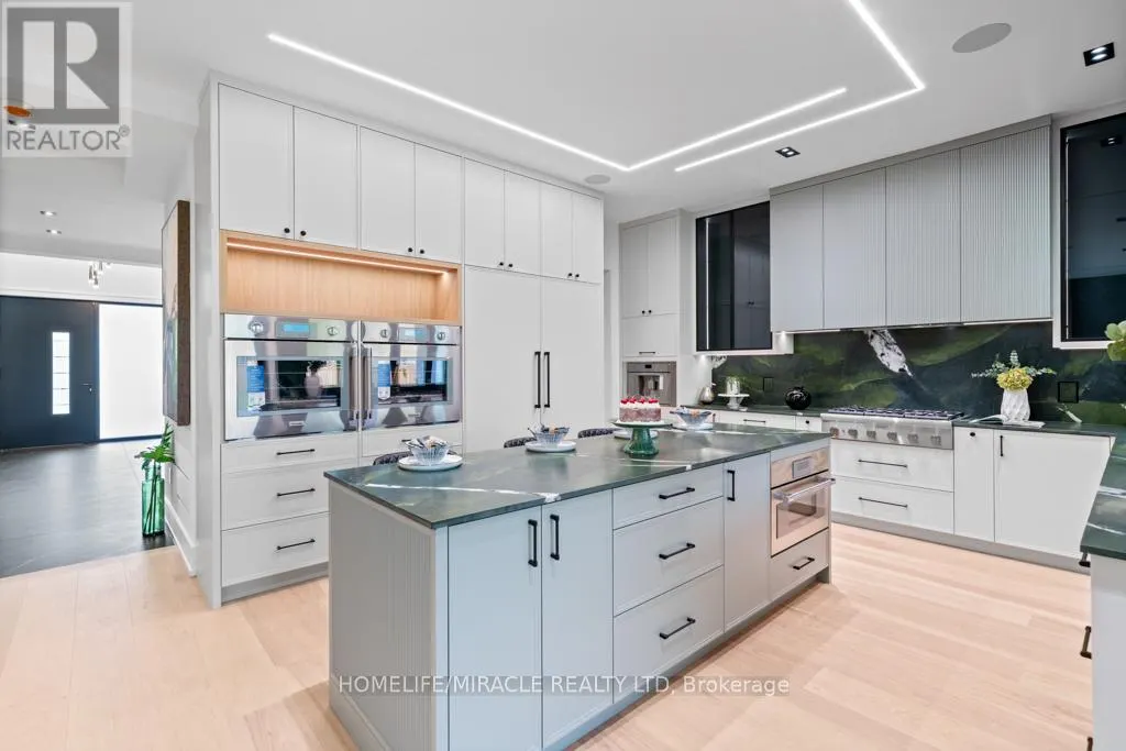 282 MAURICE DRIVE