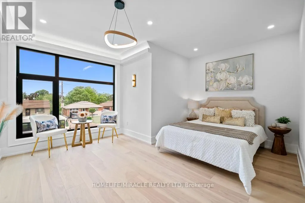 282 MAURICE DRIVE