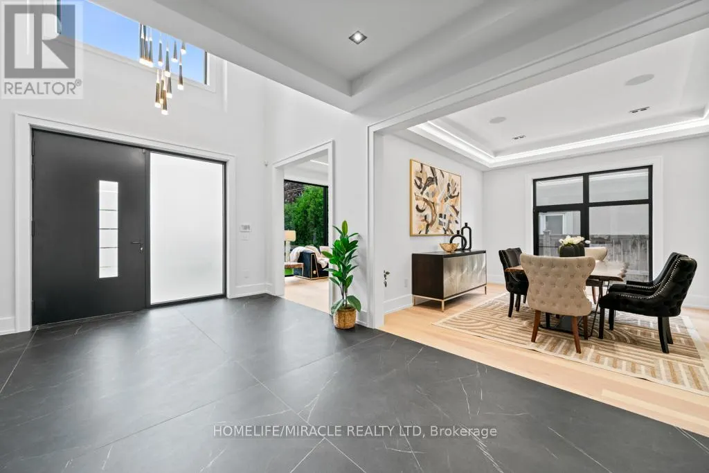 282 MAURICE DRIVE