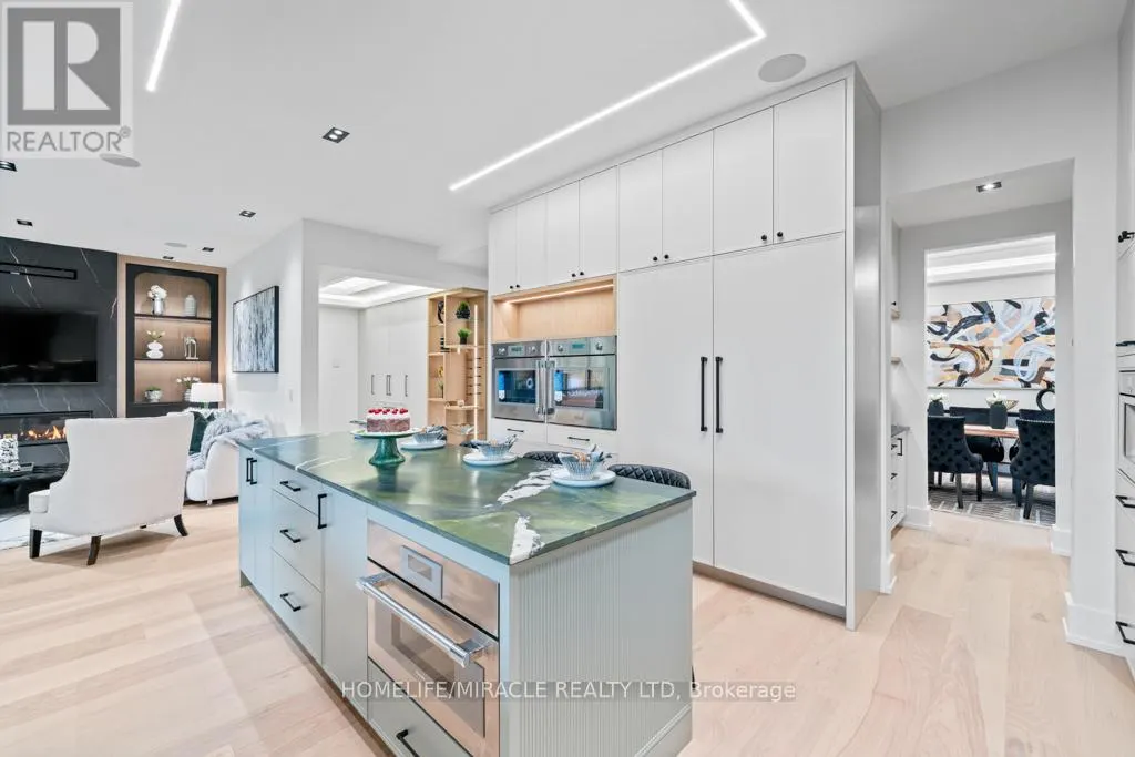 282 MAURICE DRIVE