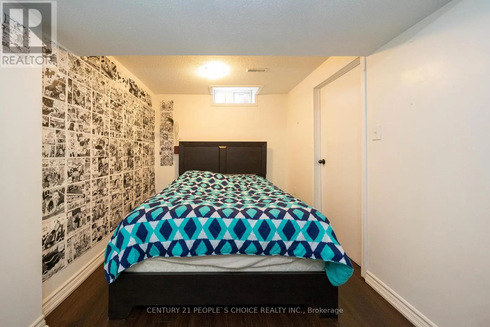 32 PAYTON COURT