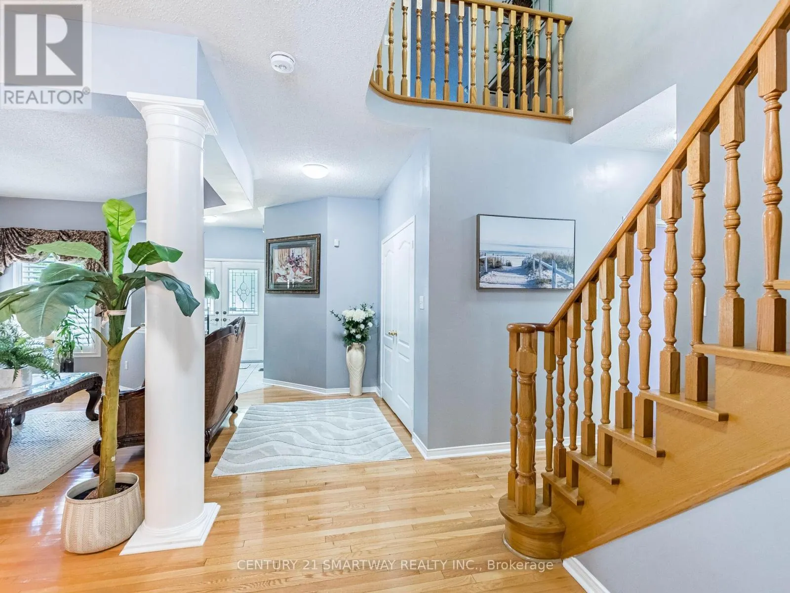 38 BOTTLEBRUSH DRIVE