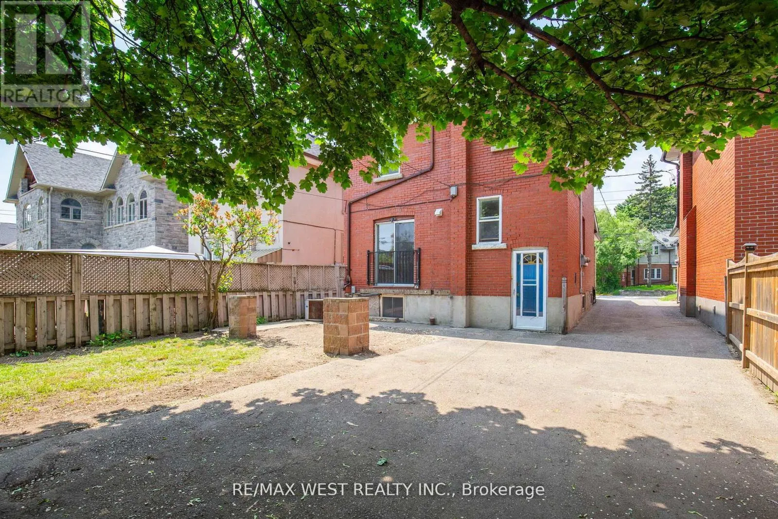 2317 WESTON ROAD