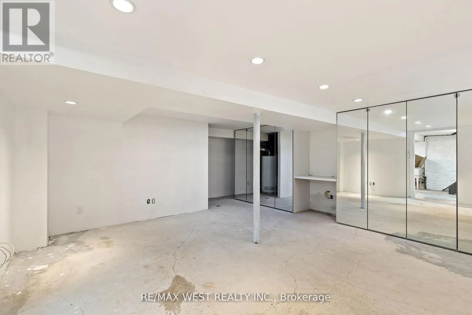 2317 WESTON ROAD